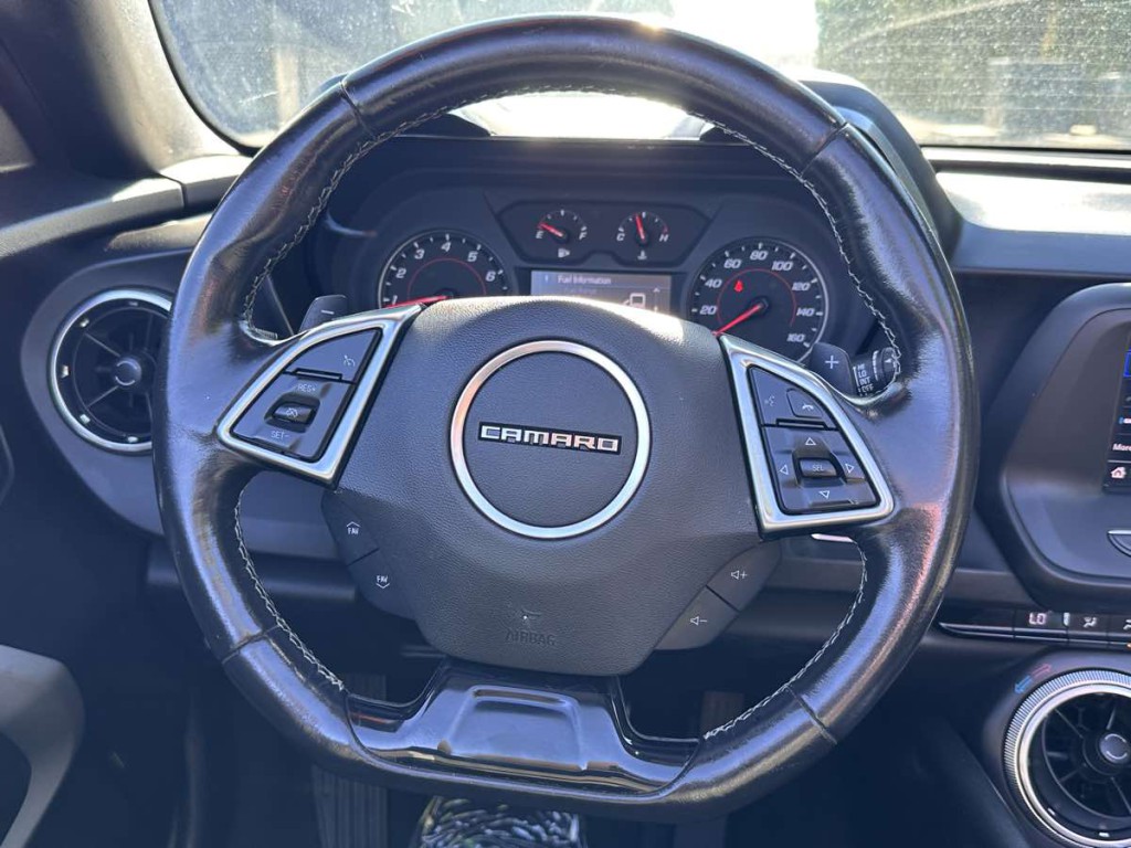 2020 Chevrolet Camaro Image 21