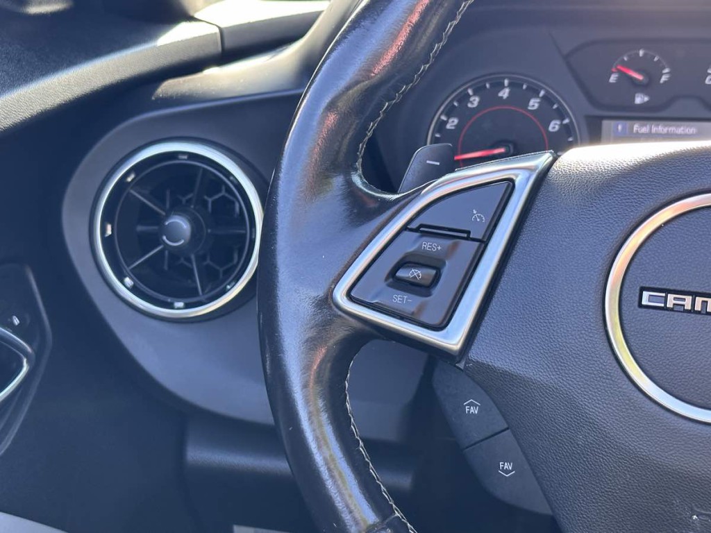2020 Chevrolet Camaro Image 23