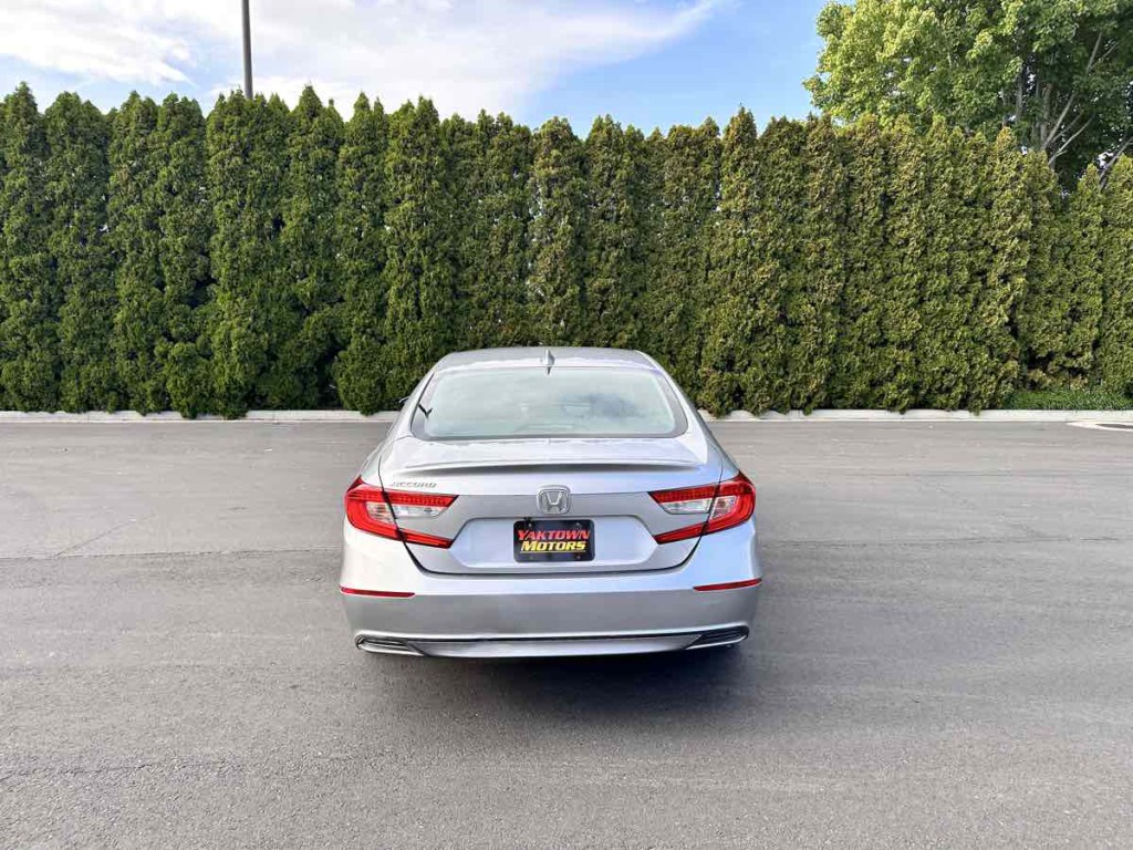 2018 Honda Accord Image 9