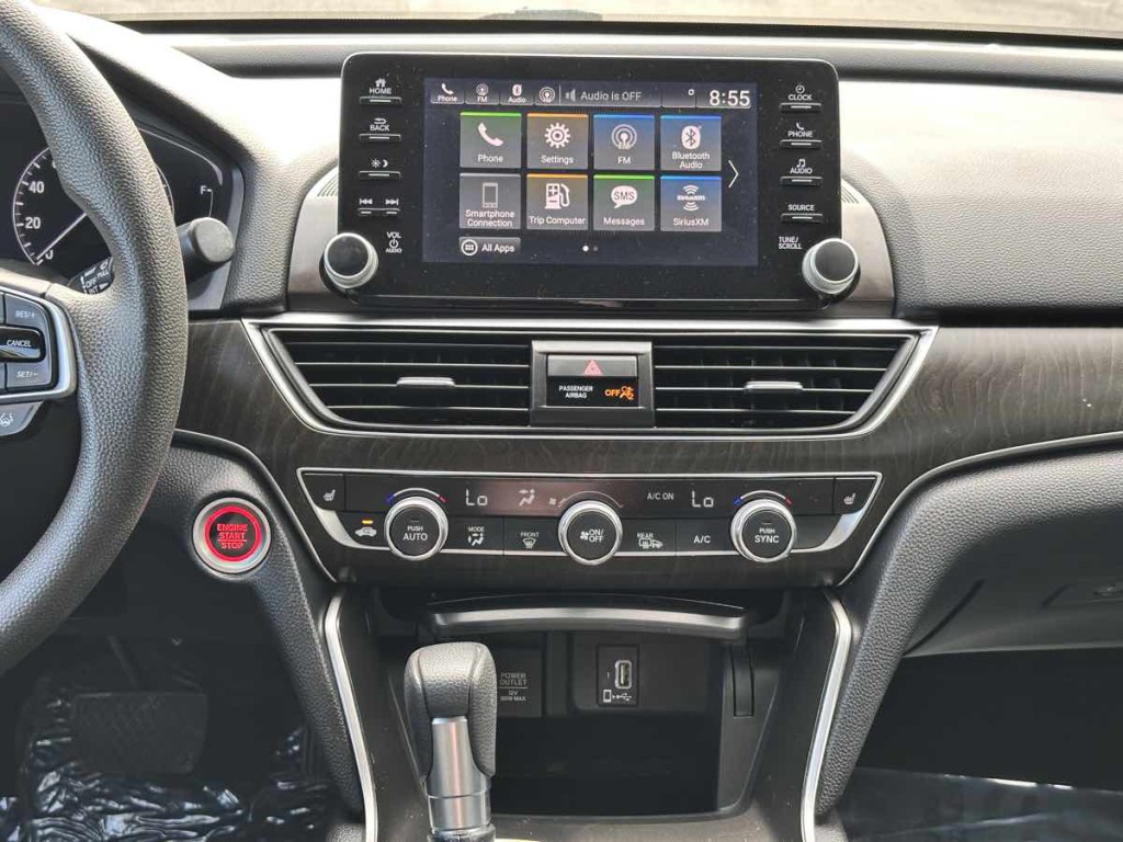 2018 Honda Accord Image 17