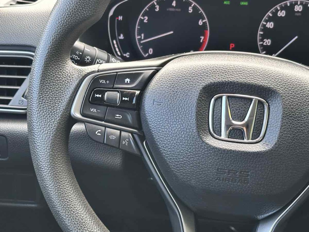 2018 Honda Accord Image 21