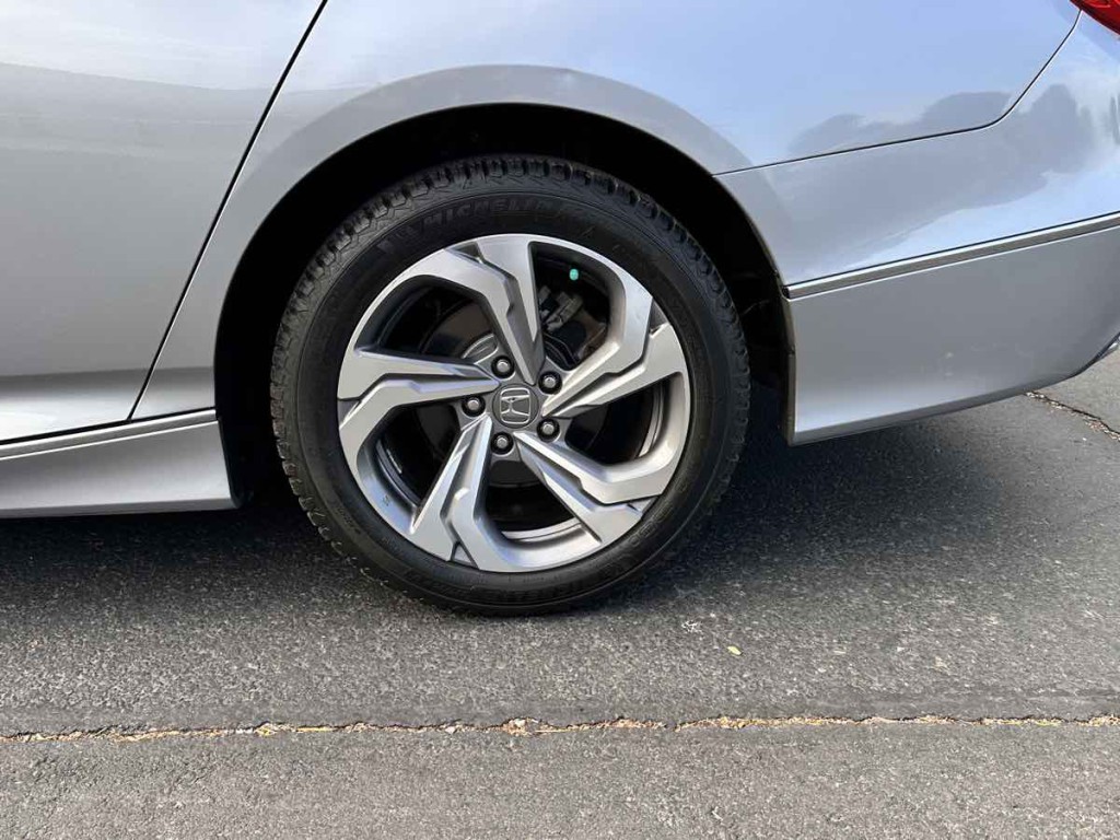 2018 Honda Accord Image 23