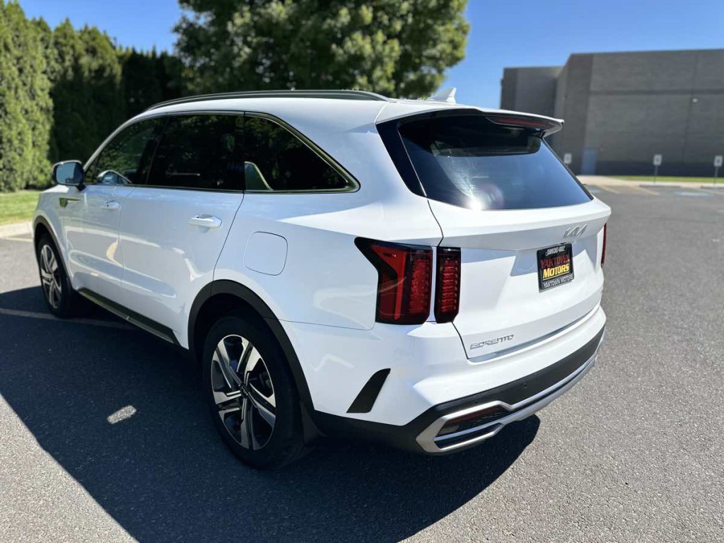 2023 Kia Sorento Image 8
