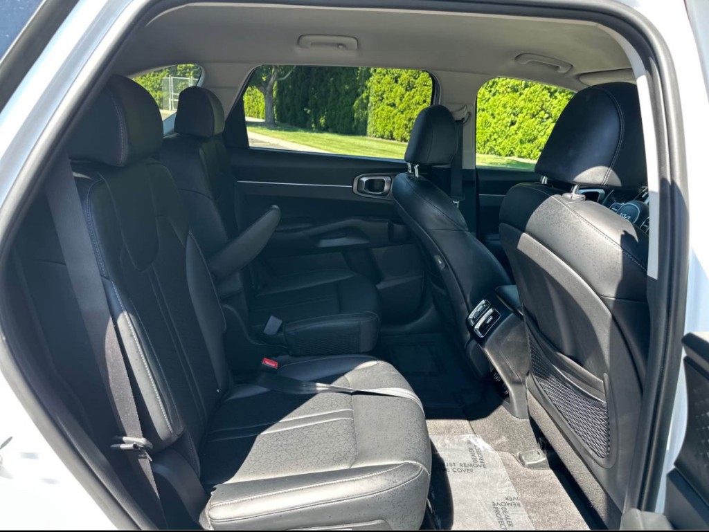 2023 Kia Sorento Image 25