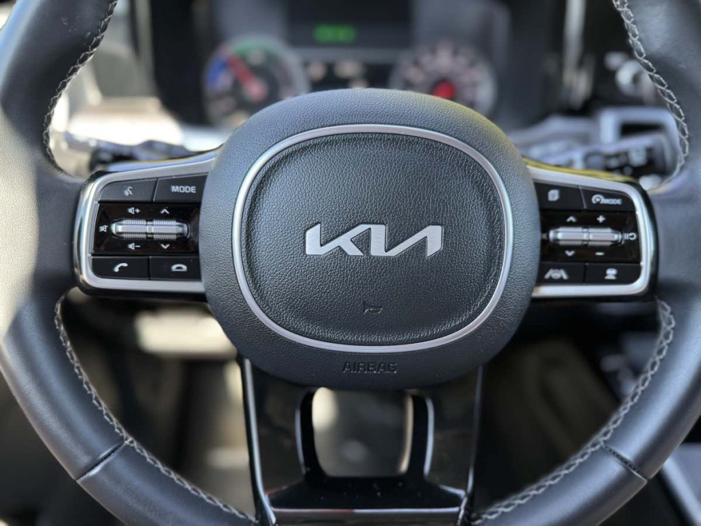 2023 Kia Sorento Image 14
