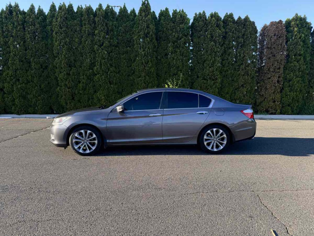2015 Honda Accord Image 6