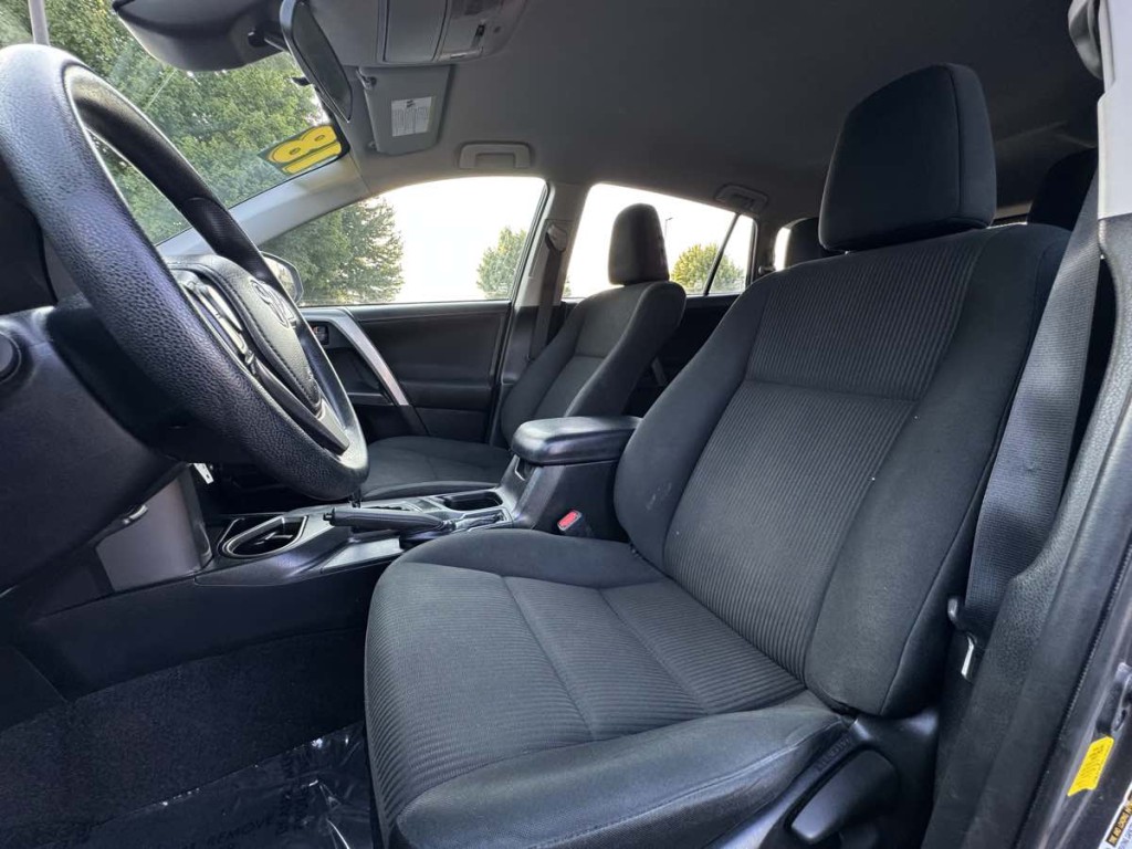 2018 Toyota Rav4 Image 13