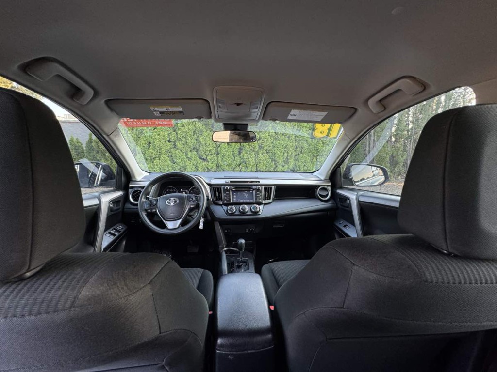 2018 Toyota Rav4 Image 15