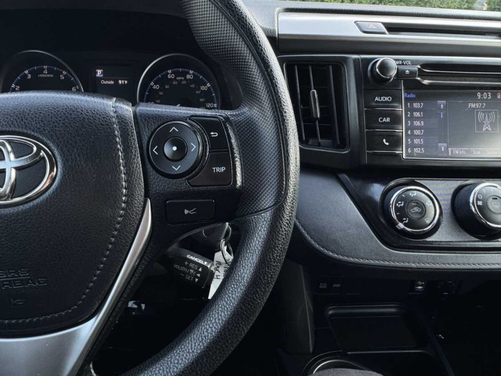 2018 Toyota Rav4 Image 19
