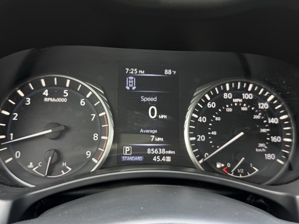 2021 INFINITI Q50 Image 18