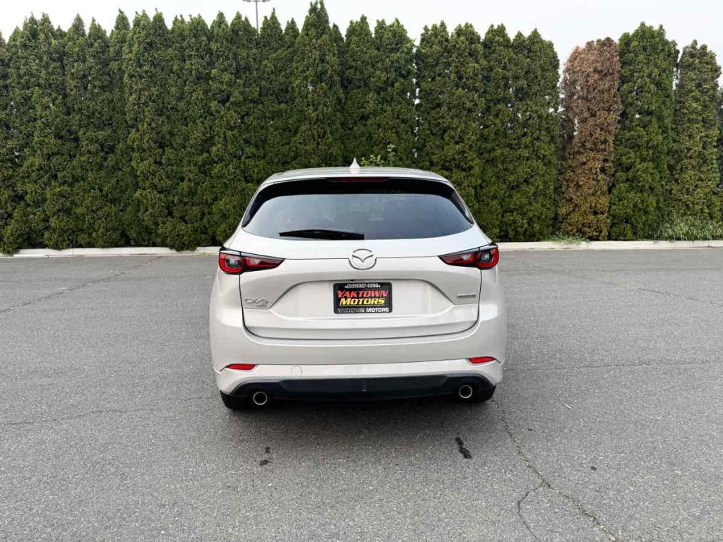 2024 Mazda CX-5 Image 8