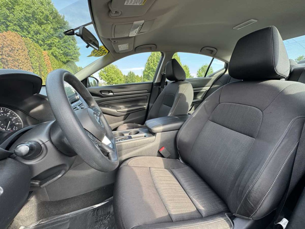 2019 Nissan Altima Image 11
