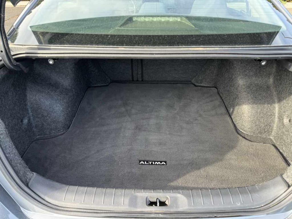 2019 Nissan Altima Image 15