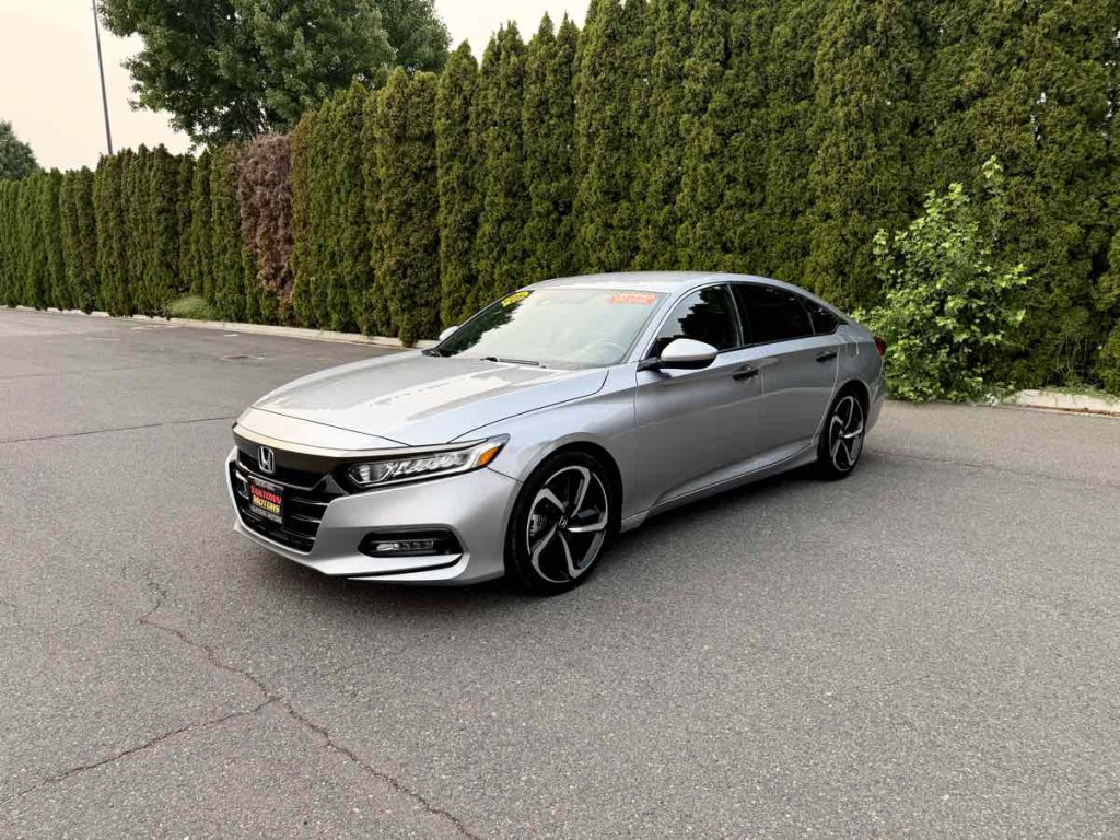 2020 Honda Accord Image 4