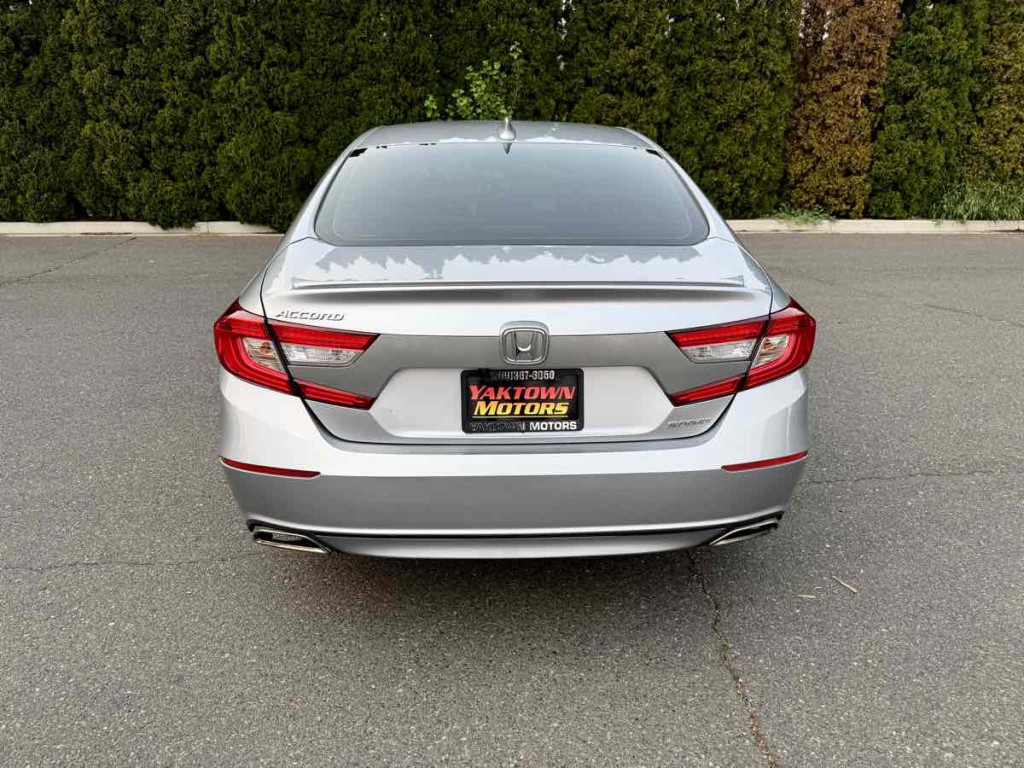 2020 Honda Accord Image 10