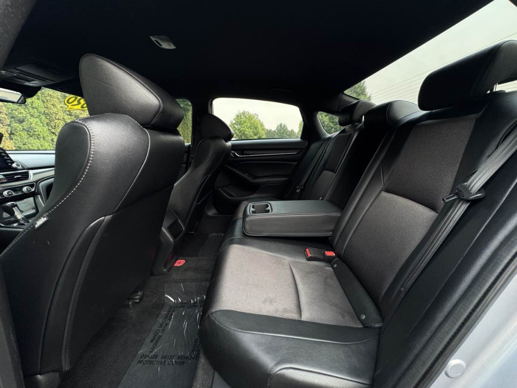 2020 Honda Accord Image 15