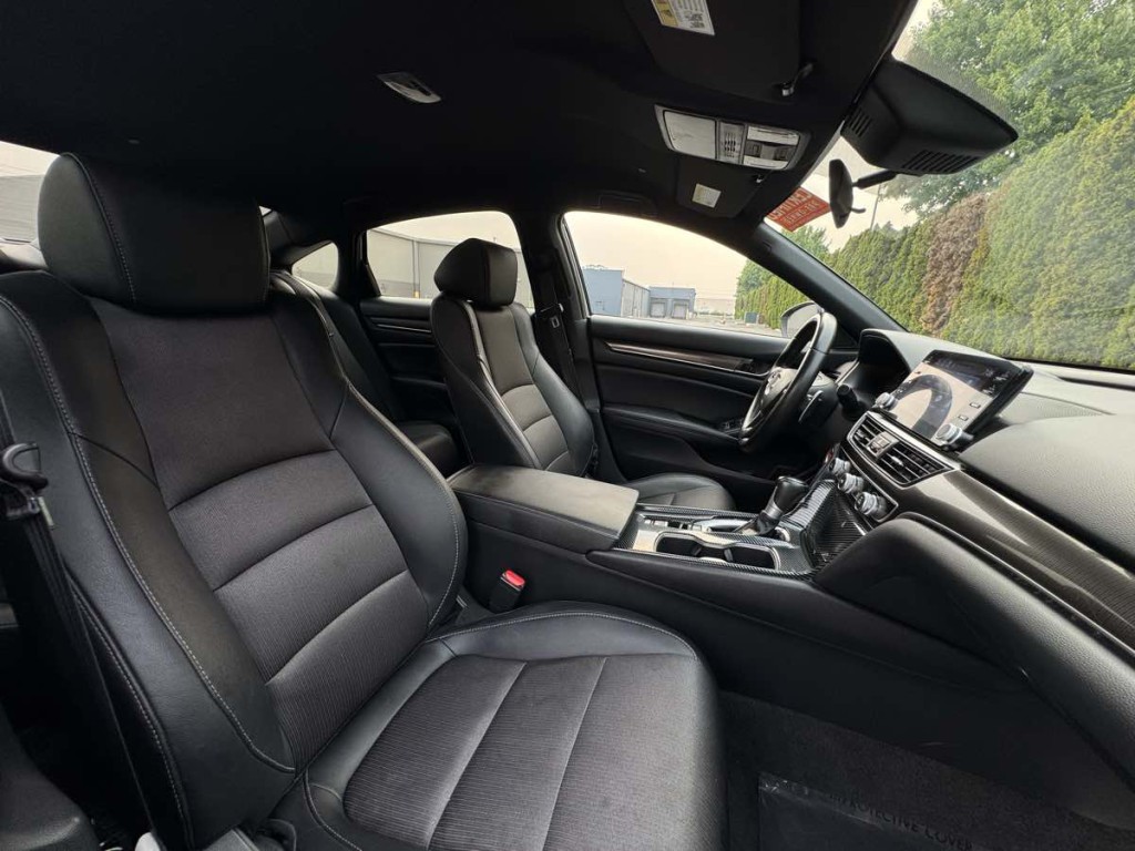 2020 Honda Accord Image 18