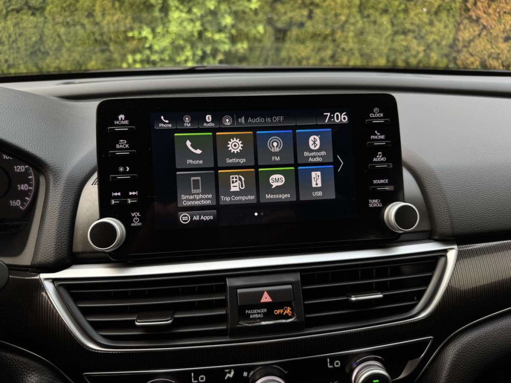 2020 Honda Accord Image 23