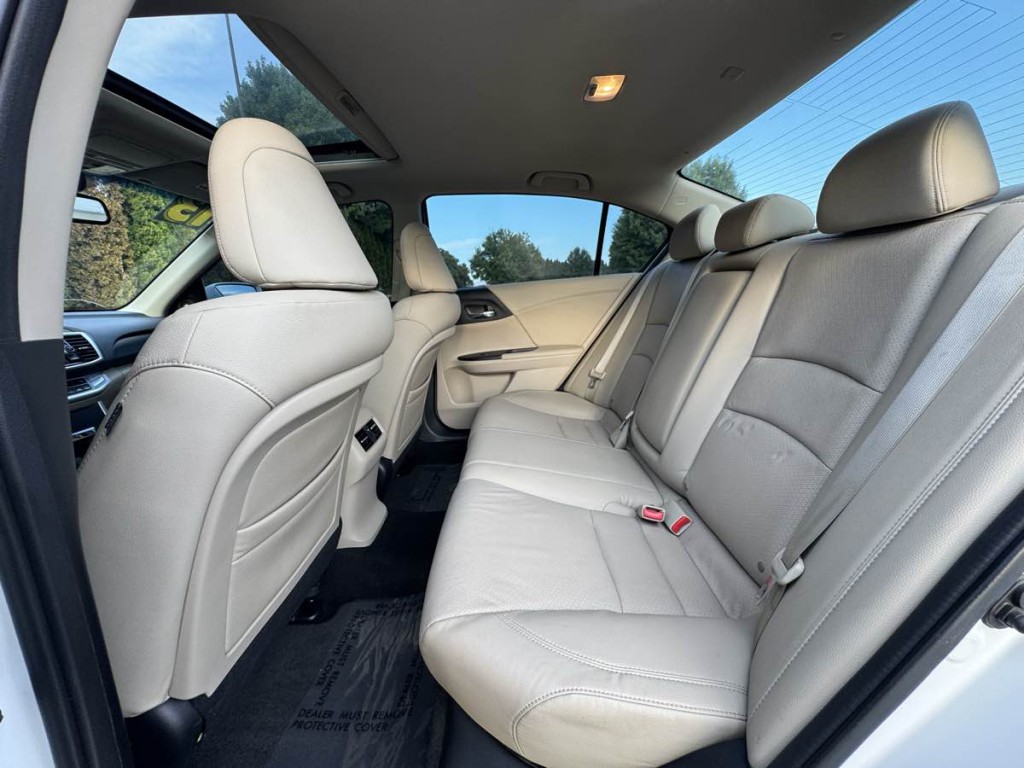 2013 Honda Accord Image 15