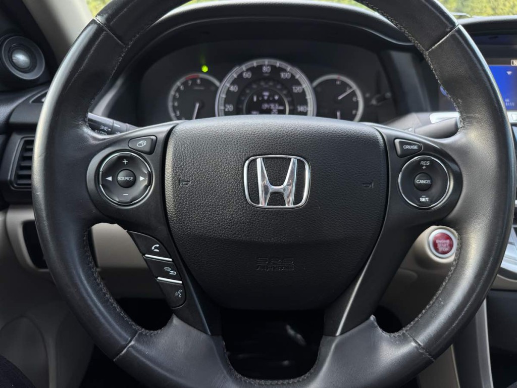 2013 Honda Accord Image 21