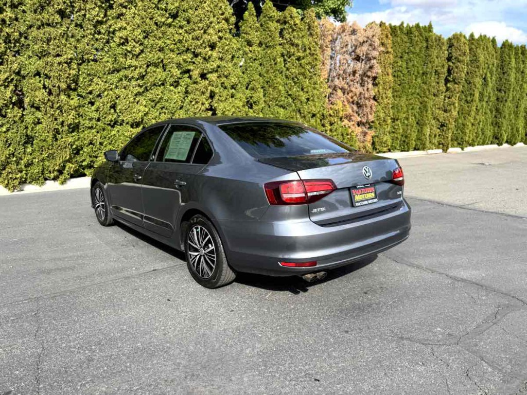 2018 Volkswagen Jetta Image 8