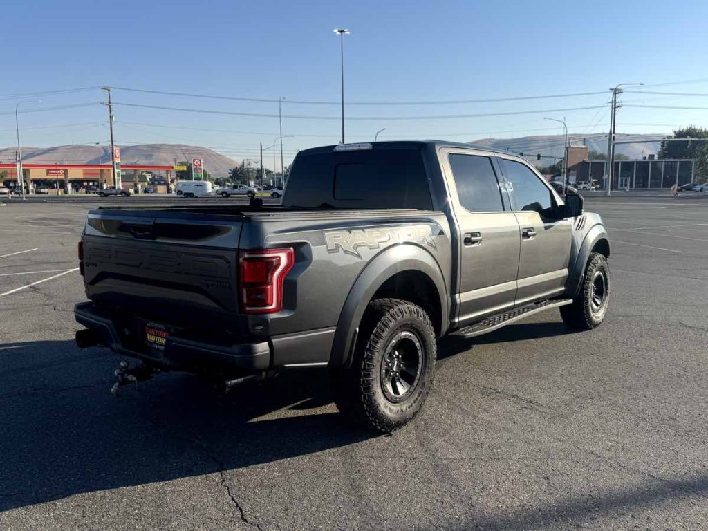 2018 Ford F-150 Image 4