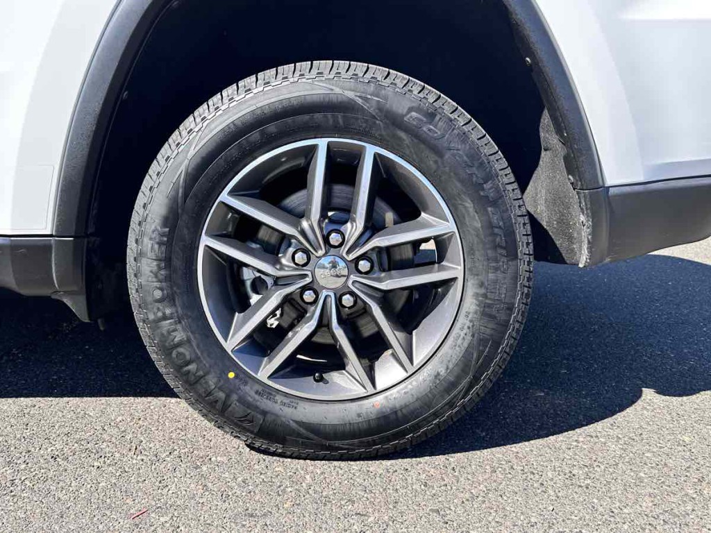 2021 Jeep Grand Cherokee Image 25
