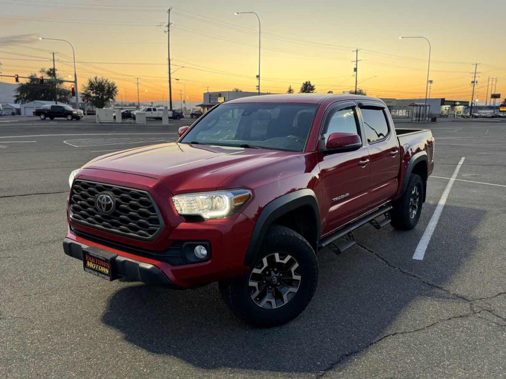 2020 Toyota Tacoma Image 3
