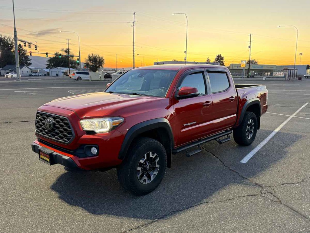 2020 Toyota Tacoma Image 5