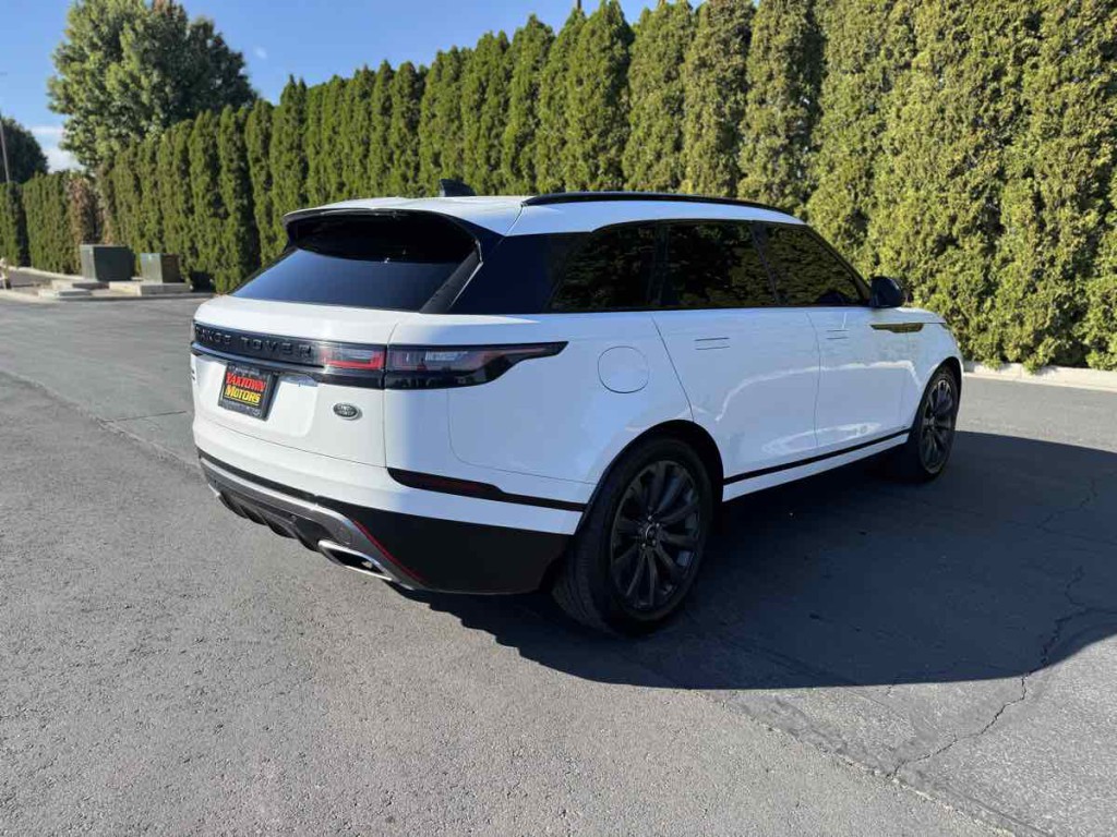 2018 Land Rover Range Rover Image 11