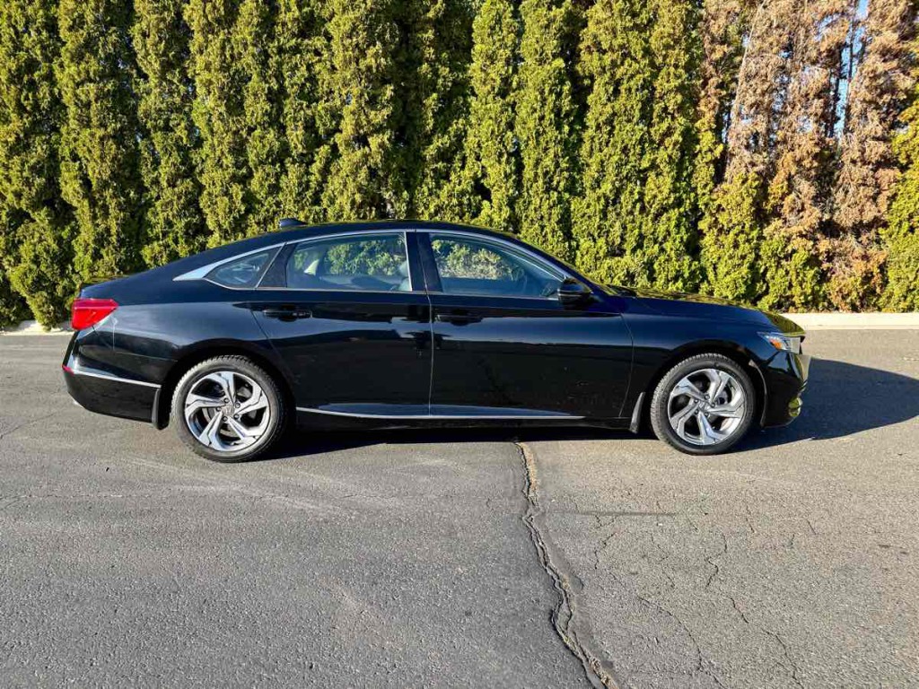 2018 Honda Accord Image 8