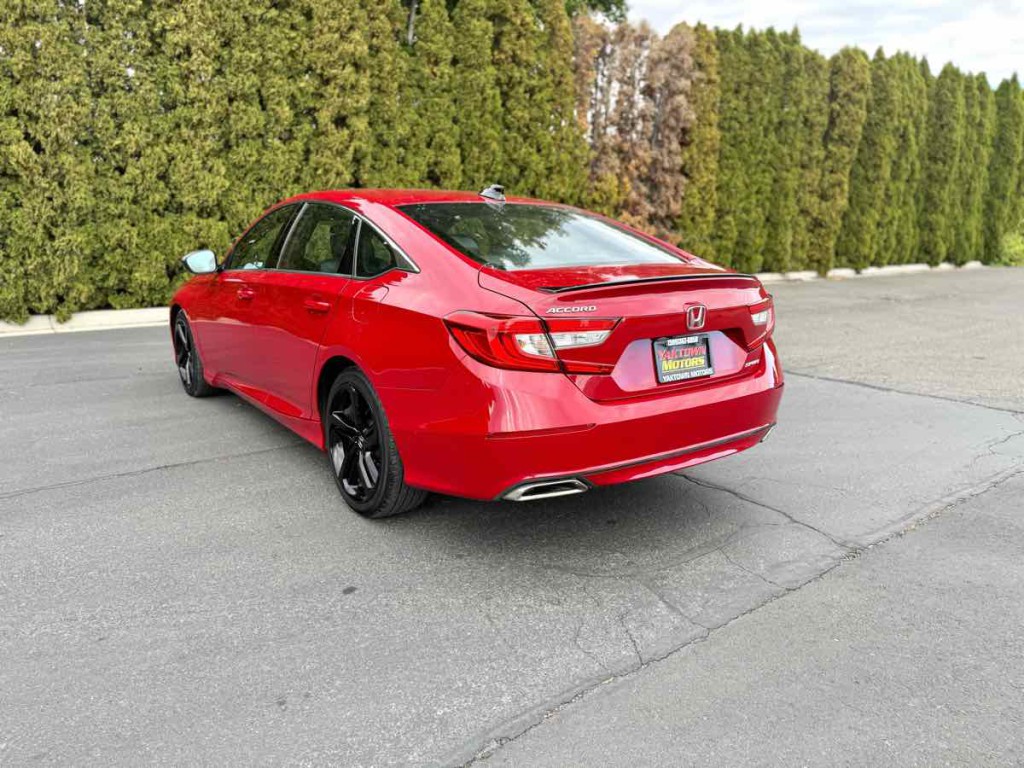 2021 Honda Accord Image 8