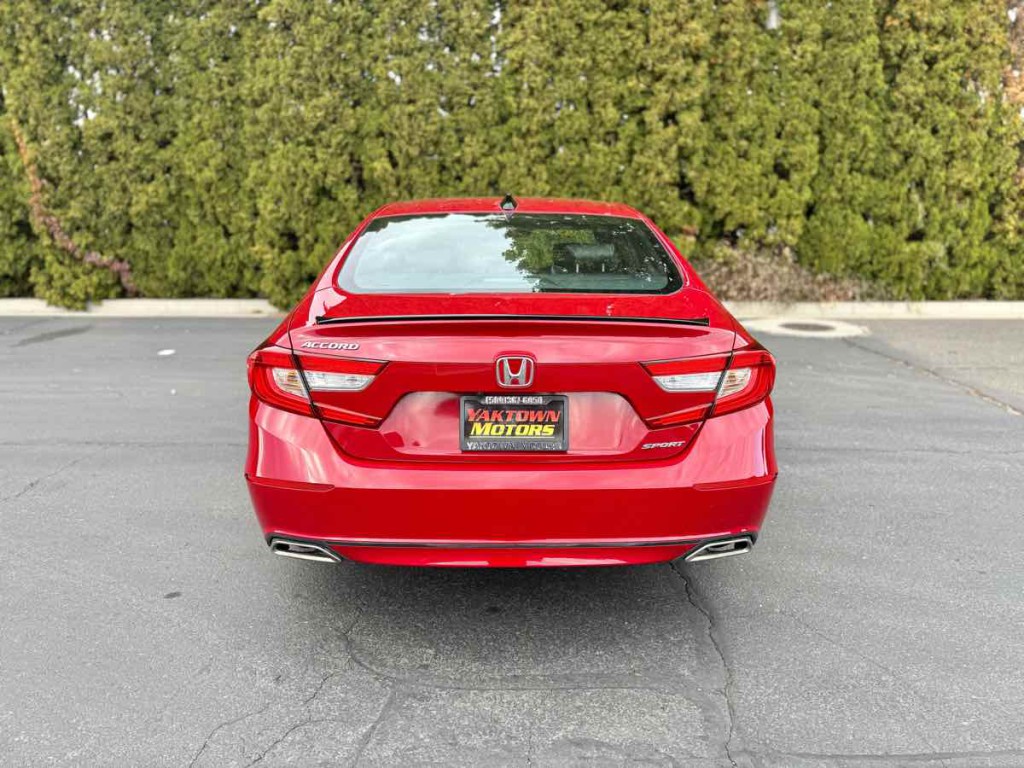 2021 Honda Accord Image 9