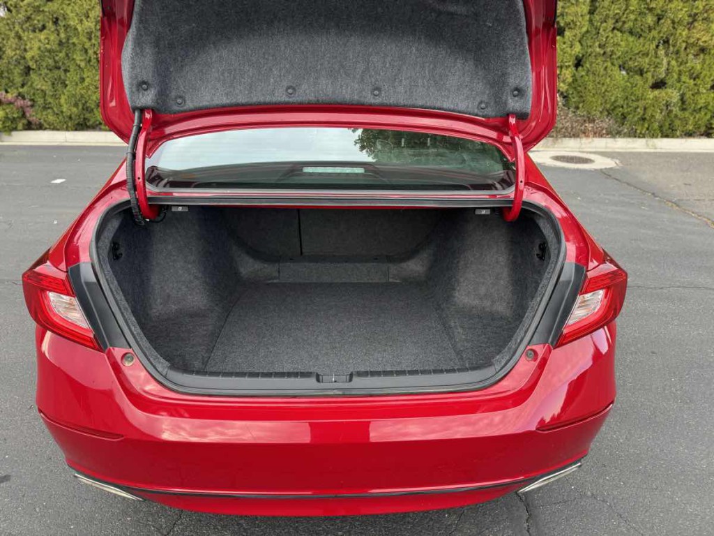 2021 Honda Accord Image 11