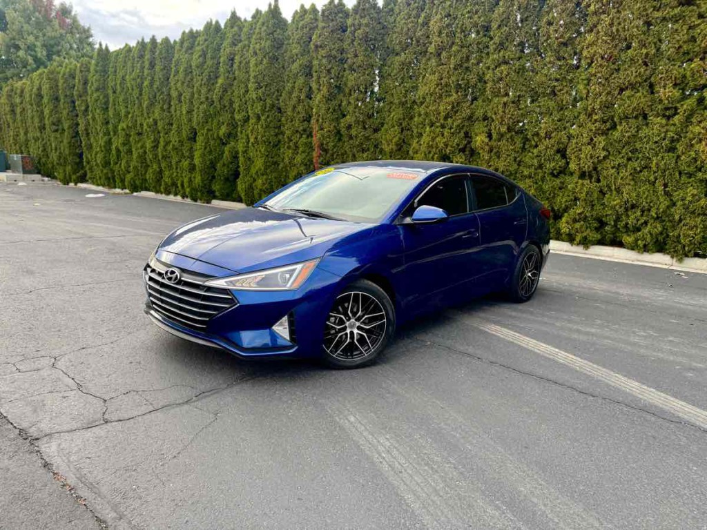 2019 Hyundai Elantra Image 4