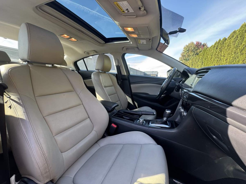 2015 Mazda Mazda6 Image 16