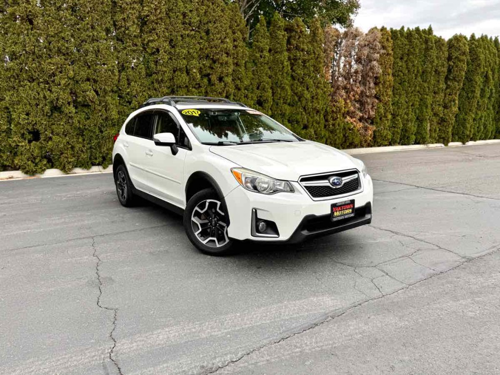2017 Subaru Crosstrek Image 2