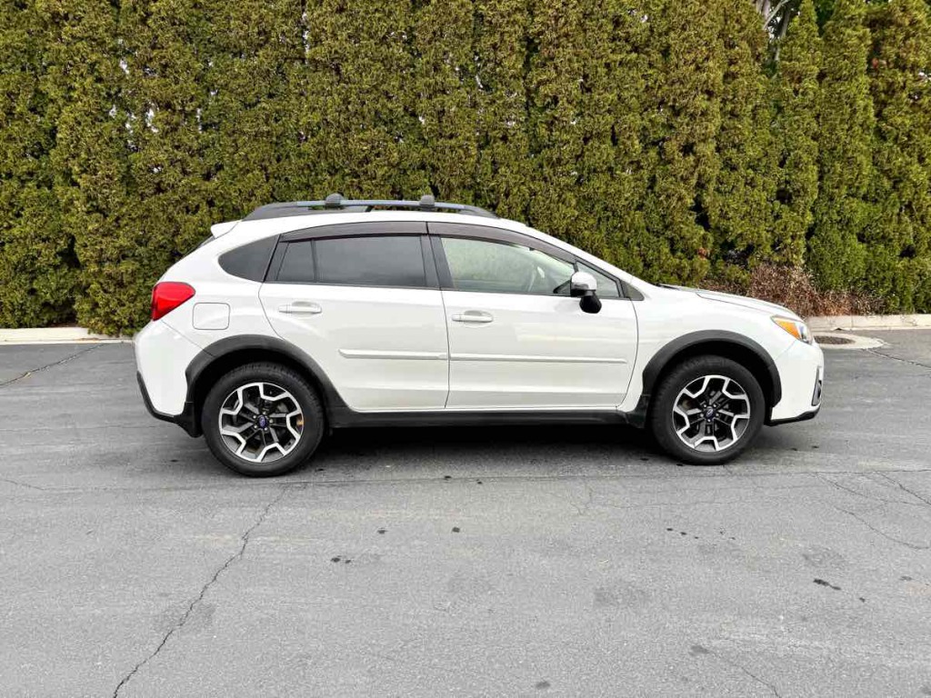 2017 Subaru Crosstrek Image 8
