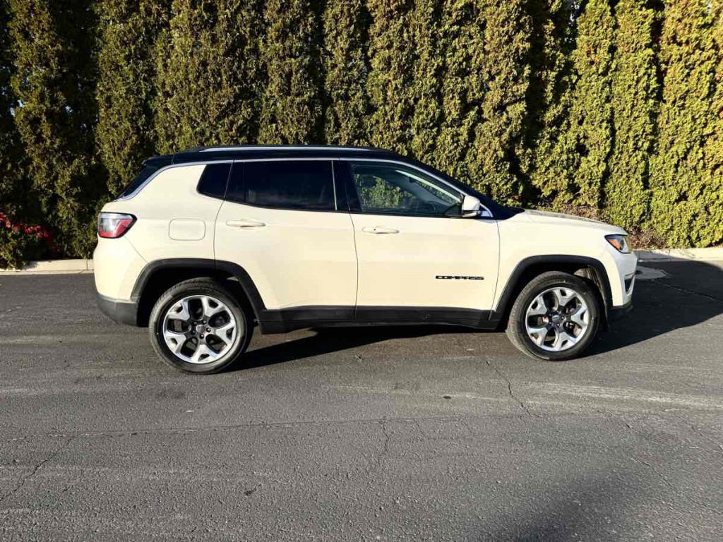 2019 Jeep Compass Image 7