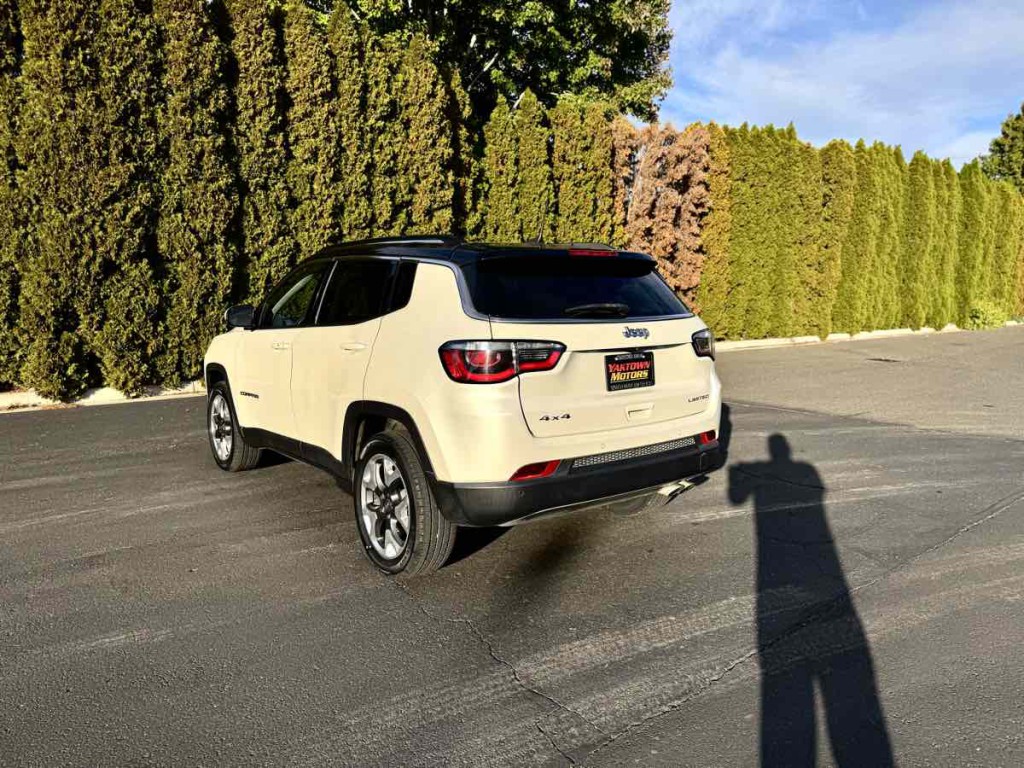 2019 Jeep Compass Image 8