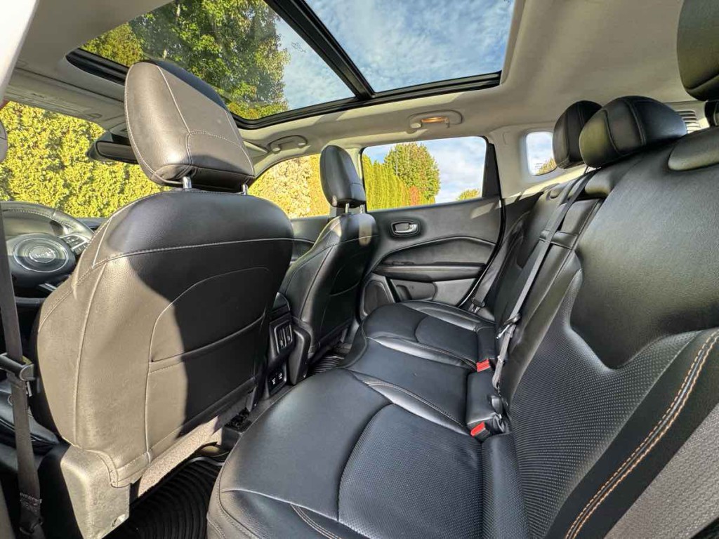 2019 Jeep Compass Image 13