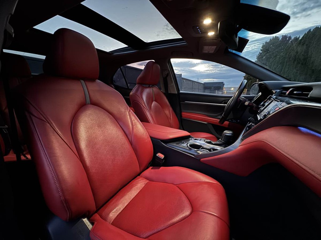 2018 Toyota Camry Image 13