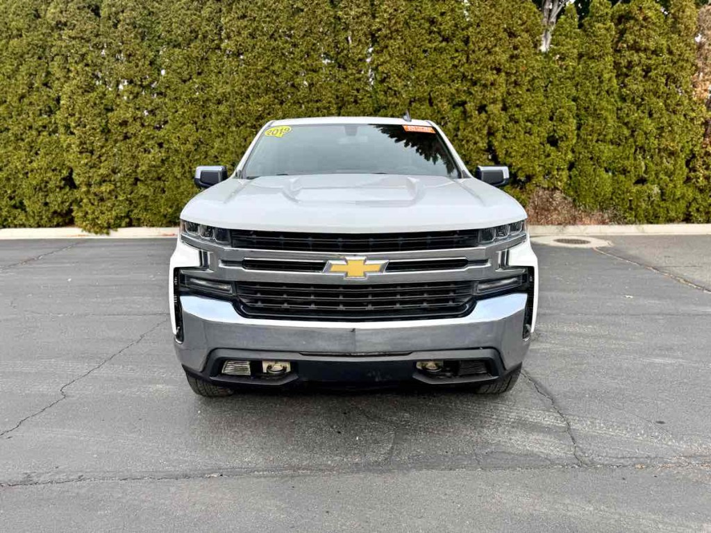 2019 Chevrolet Silverado 1500 Image 2