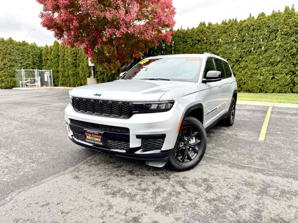 2024 Jeep Grand Cherokee Image 3