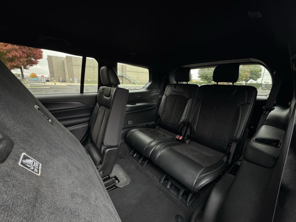 2024 Jeep Grand Cherokee Image 17