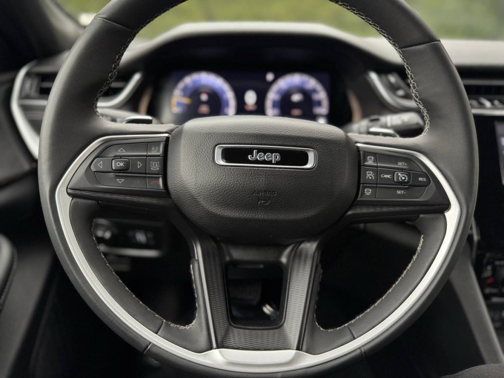 2024 Jeep Grand Cherokee Image 24