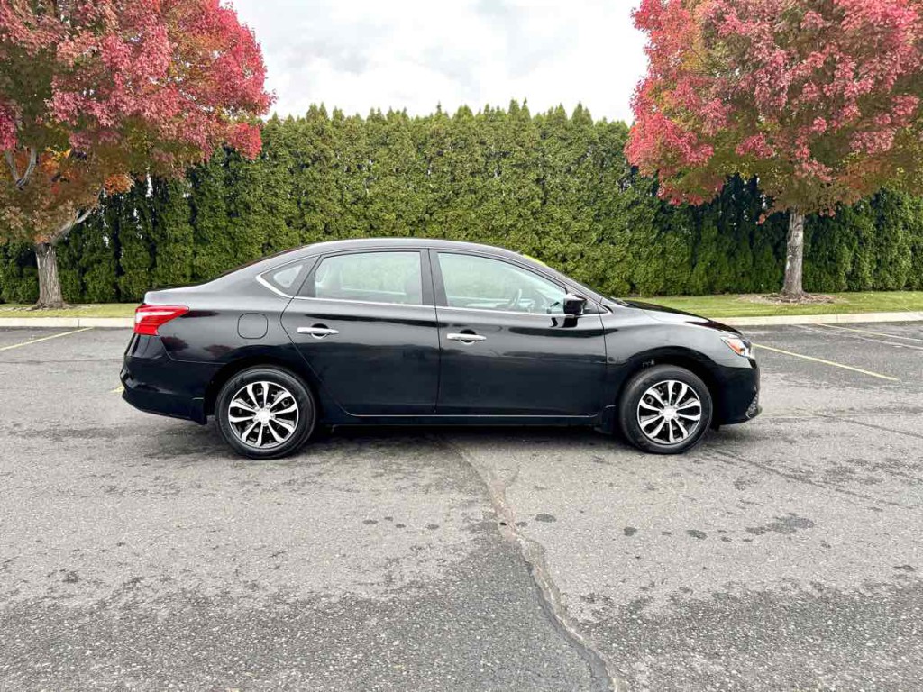 2018 Nissan Sentra Image 9
