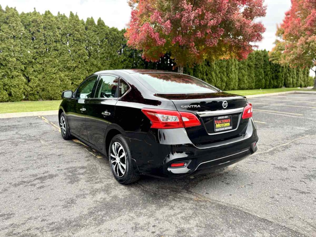 2018 Nissan Sentra Image 10