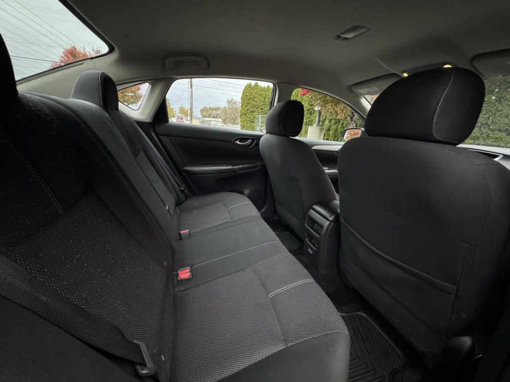 2018 Nissan Sentra Image 17