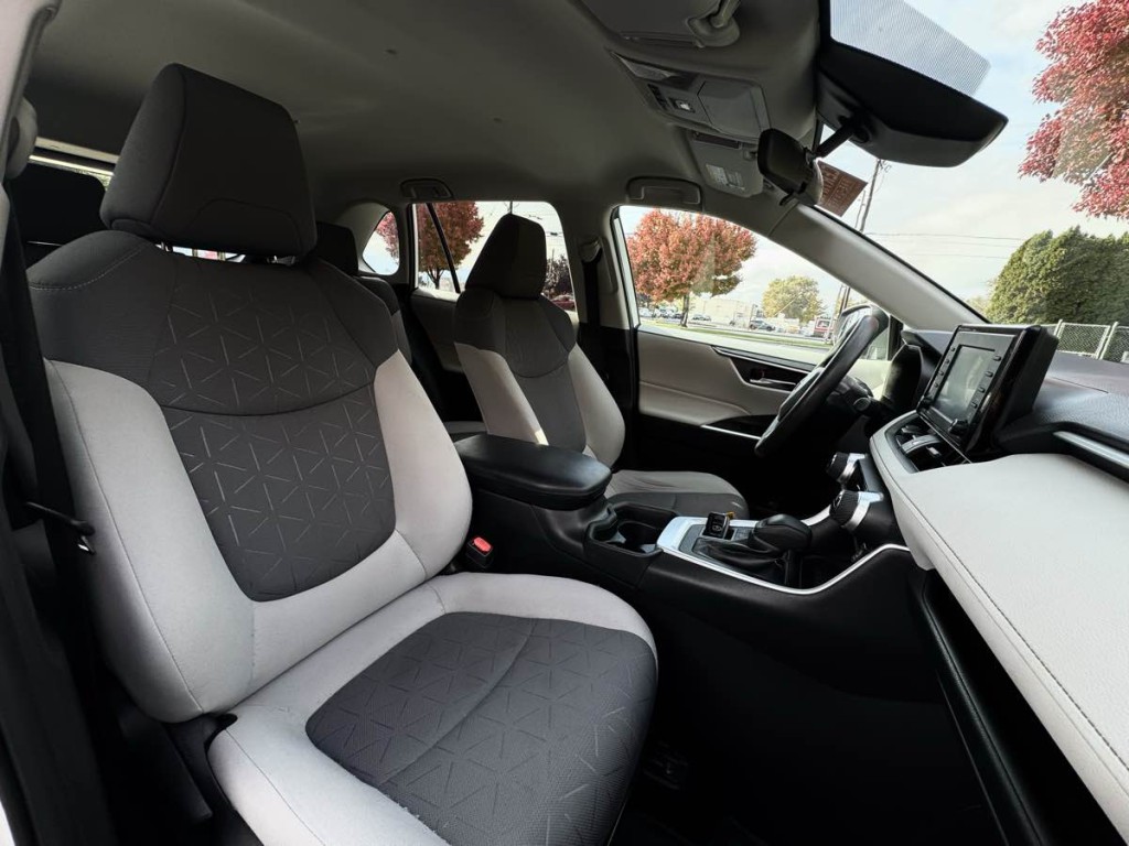 2021 Toyota Rav4 Image 18